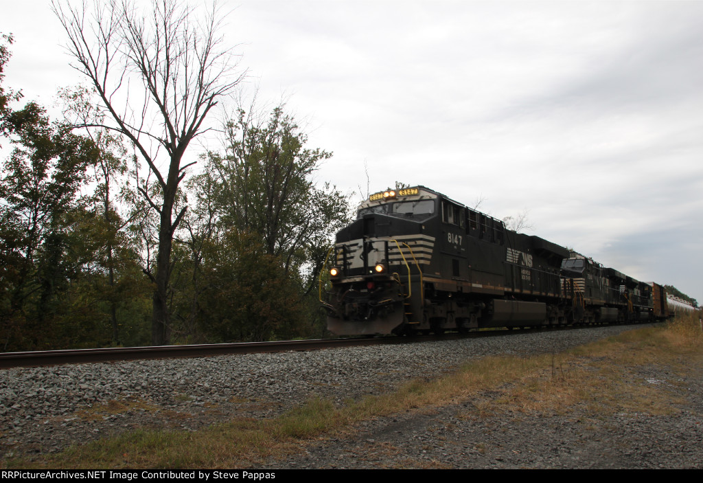 NS 8147 leads train 35A through MP143.5